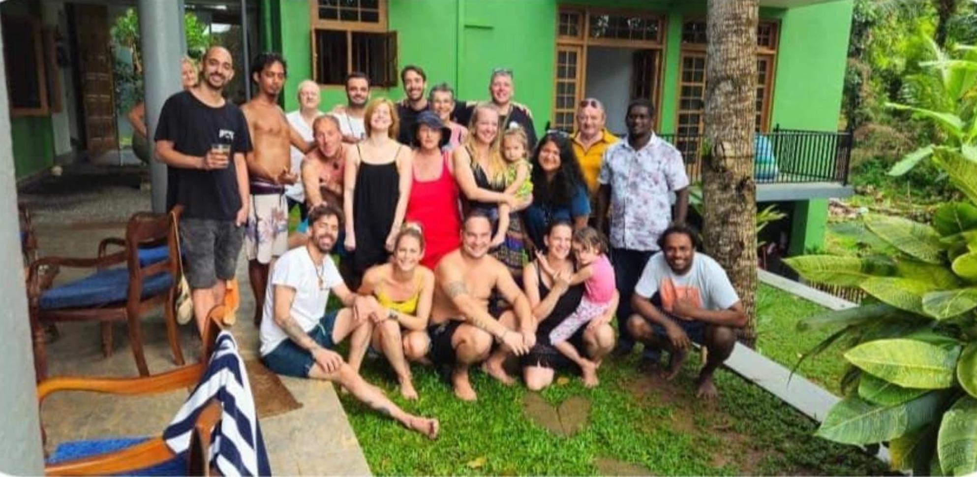 Barefoot Bungalow Hikka Хикадува Екстериор снимка
